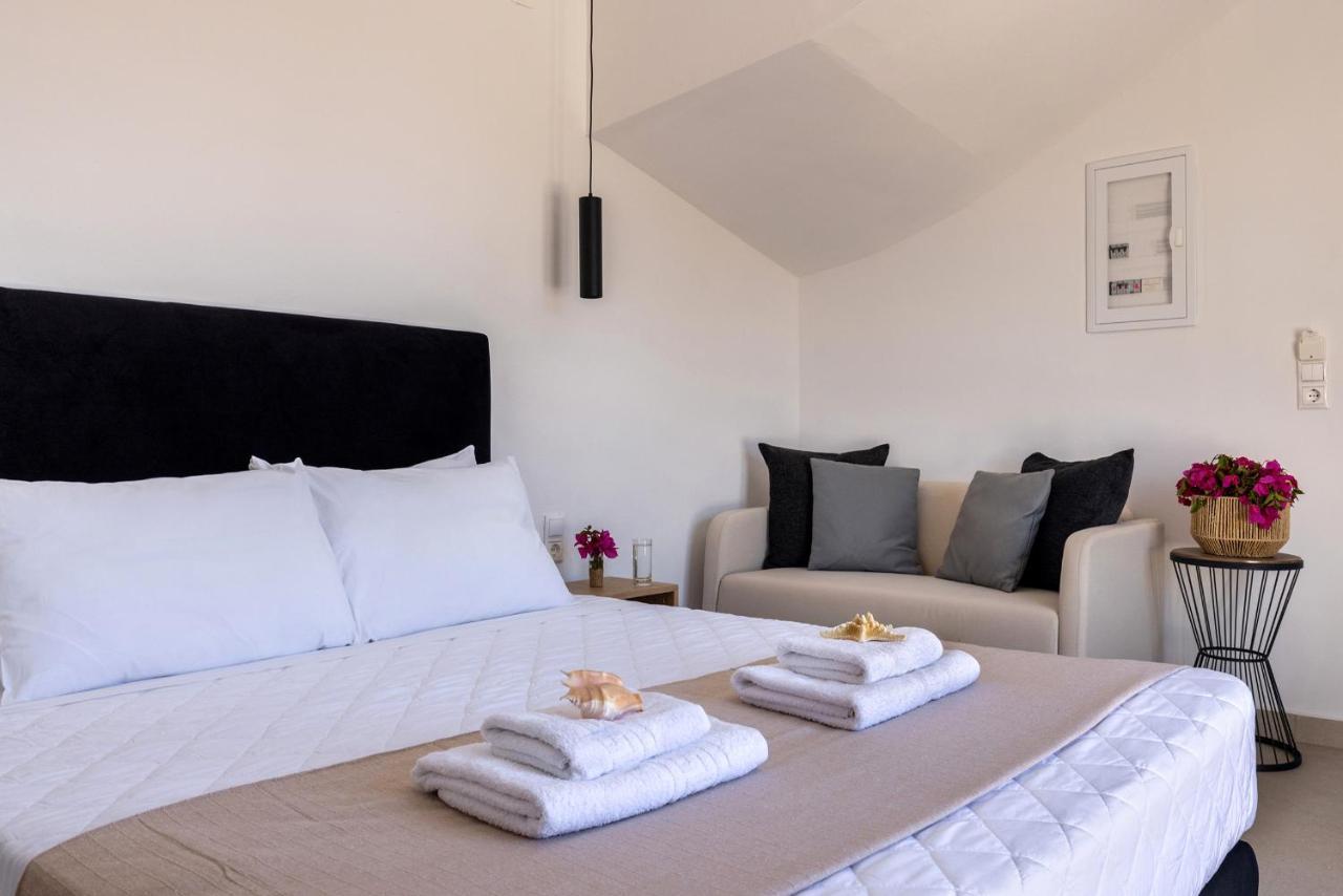 Chrysonisos Suites With Sunset & Seaviews Near Kini Exterior foto