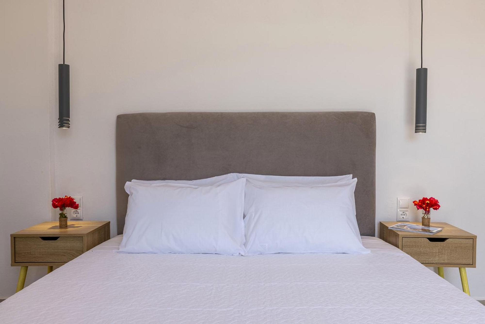 Chrysonisos Suites With Sunset & Seaviews Near Kini Exterior foto